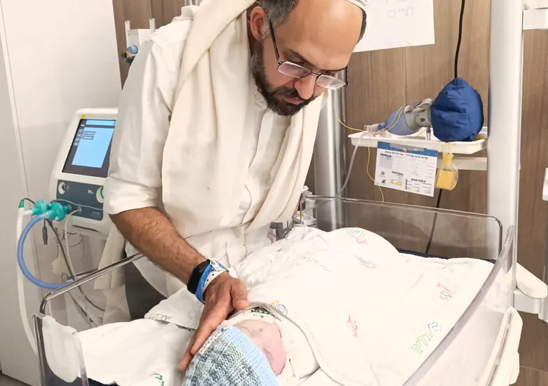 Хананель Гез с сыном