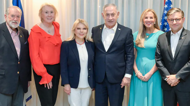 נתניהו, ג'ונסון והאקבי