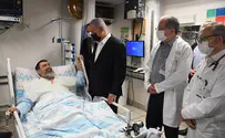 Нетаньяху поехал в «Рамбам» к жертвам