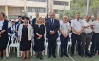 Фото и видео: Нетаньяху посетил школу, где работает его жена