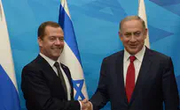 Медведев успешно следует стопами Лаврова