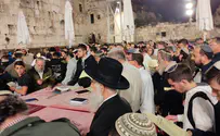 Евреи молятся у Западной Стены об исцелении рабби Друкмана