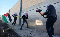 Видео: арабы ломают защитную стену вокруг Иерусалима