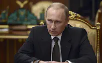 Путин управляет своей Россией из ханской юрты