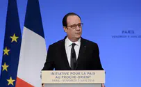 Речь президента Франции прервал неожиданный выстрел