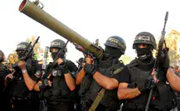 Боевики ХАМАС дразнят Израиль Ороном Шаулем