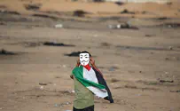 В Газе празднуют теракт в Баркан