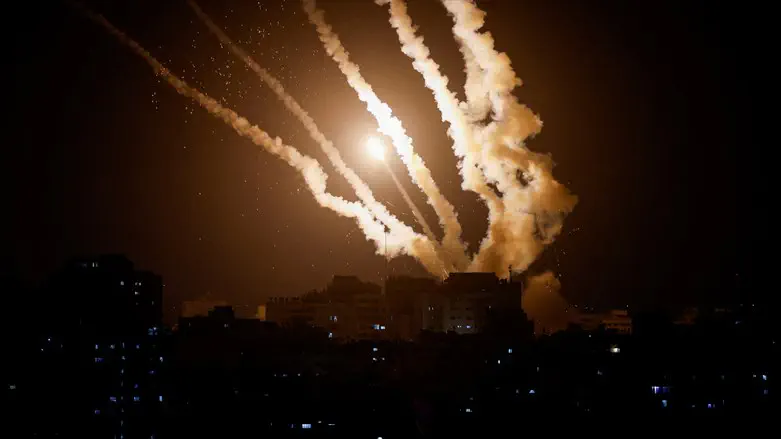 Ракетный обстрел Израиля из сектора Газы. Иллюстрация