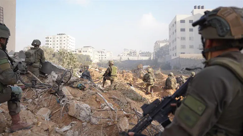 Бойцы ЦАХАЛ действуют в районе Рималь, в городе Газа